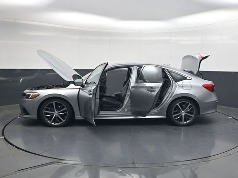 Certified 2024 Honda Civic Touring image 37