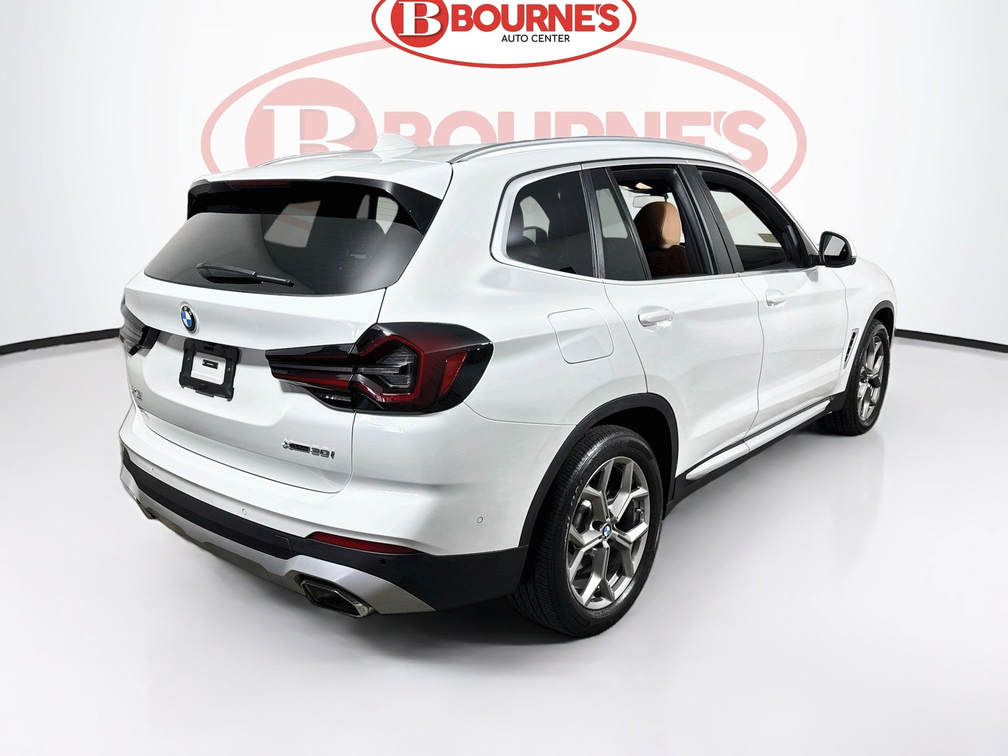 Used 2024 BMW X3 xDrive30i w/ Premium Package AWD/4WD image 11