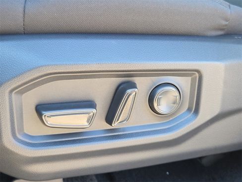 New 2026 Toyota Tundra SR5 image 17