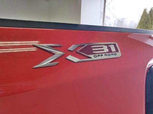 Used 2021 GMC Sierra 1500 Elevation w/ Preferred Package image 31