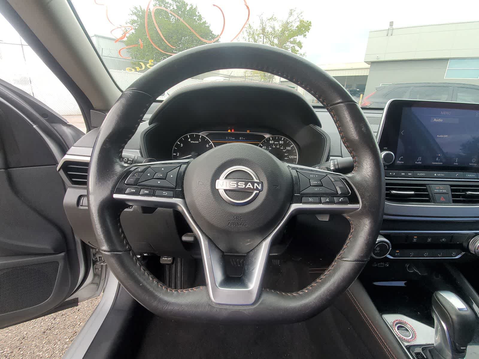 Used 2024 Nissan Altima 2.5 SR FWD image 14
