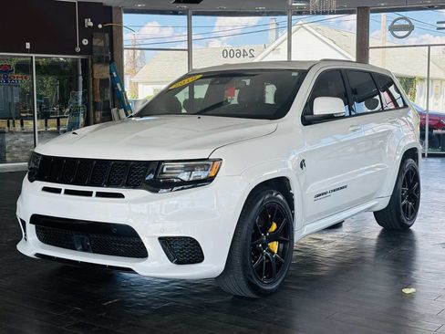 Used 2018 Jeep Grand Cherokee Trackhawk AWD/4WD image 21