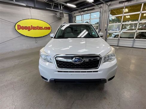 Used 2016 Subaru Forester 2.5i Limited w/ Popular Package #1 AWD/4WD image 8