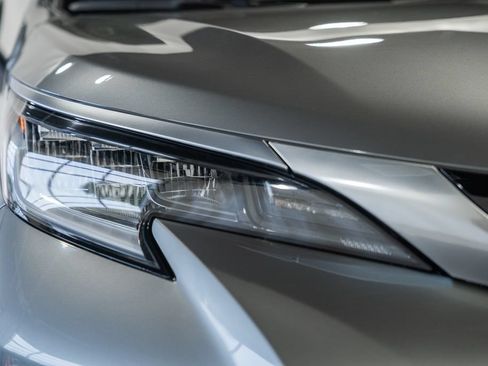New 2026 Toyota Sienna Limited AWD/4WD image 13