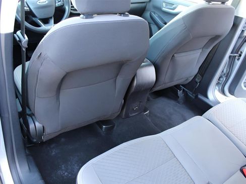 Used 2022 Ford Escape SE AWD/4WD image 17