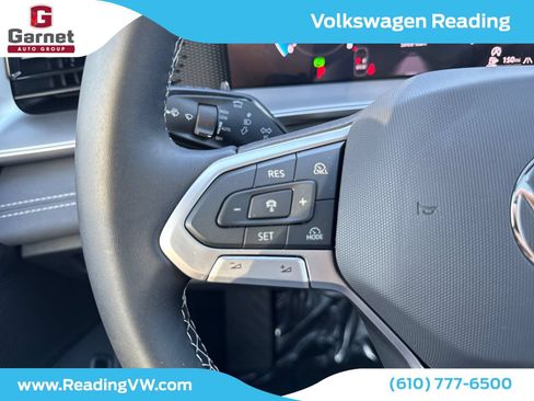 Used 2026 Volkswagen Tiguan SE AWD/4WD image 29