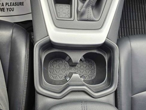 Used 2019 Toyota RAV4 XLE Premium w/ Cold Weather Package image 27