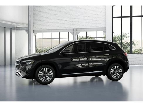 Certified 2026 Mercedes-Benz GLA 250 image 36