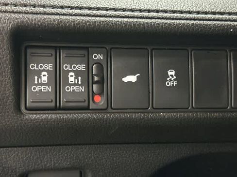 Certified 2025 Honda Odyssey Sport-L image 19