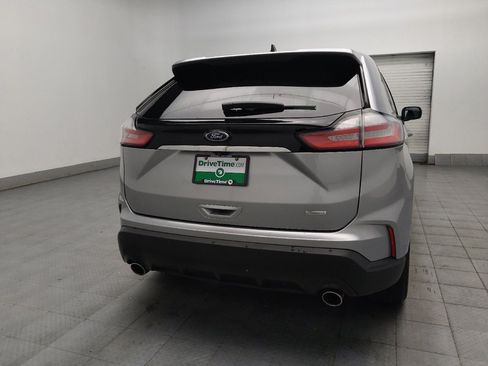 Used 2020 Ford Edge SE FWD image 7