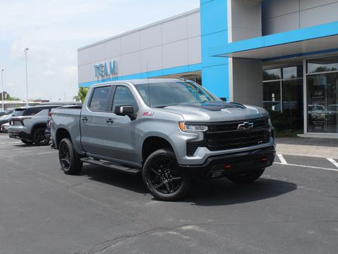 New 2026 Chevrolet Silverado 1500 LT Trail Boss w/ Safety Package AWD/4WD image 2