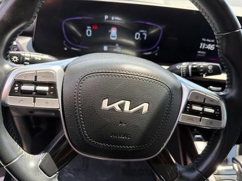 Used 2025 Kia Telluride S AWD/4WD image 17