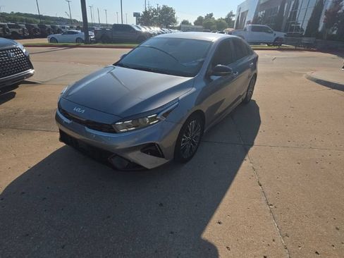 Used 2024 Kia Forte GT-Line FWD image 7