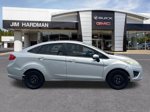 Used 2012 Ford Fiesta S FWD image 8