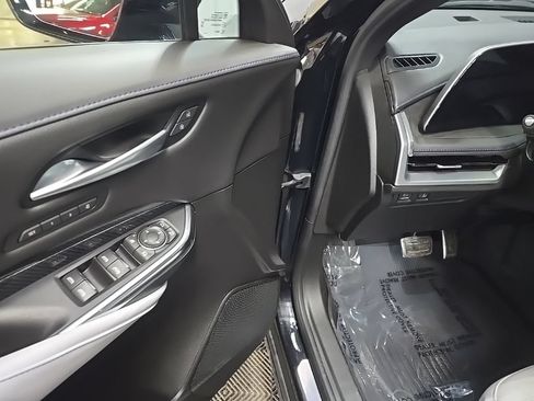 Used 2024 Cadillac XT4 Sport AWD/4WD image 28