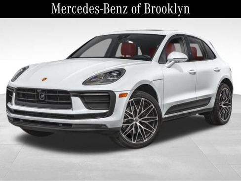 Used 2025 Porsche Macan S AWD/4WD image 1