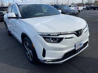 Used 2023 VinFast VF 8 Eco video 1