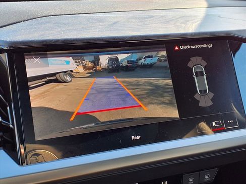 Used 2023 Audi Q4 e-tron Premium image 11