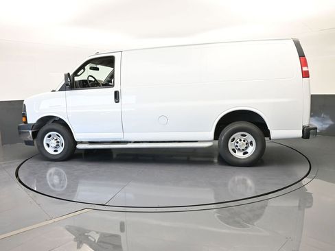 Used 2024 Chevrolet Express 2500 w/ Driver Convenience Package image 3