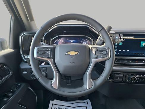 Used 2025 Chevrolet Silverado 3500 LT w/ Convenience Package image 18