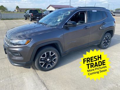 Used 2022 Jeep Compass Latitude w/ Convenience Group