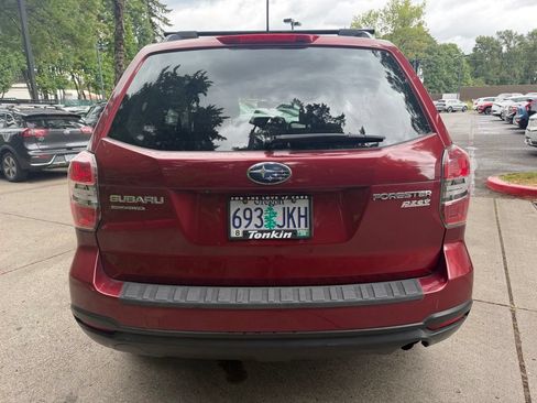 Used 2015 Subaru Forester 2.5i Premium w/ All-Weather Package AWD/4WD image 5