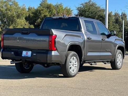 New 2026 Toyota Tundra SR5 image 4
