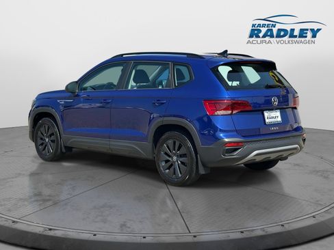Certified 2022 Volkswagen Taos S AWD/4WD image 4