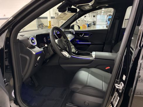 New 2026 Mercedes-Benz GLC 300 4MATIC image 7