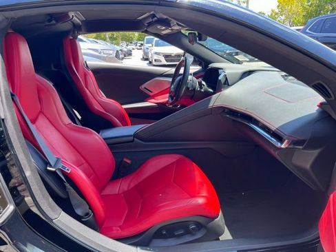 Used 2020 Chevrolet Corvette Stingray Preferred Cpe w/ 2LT Preferred Equipment Group RWD image 9