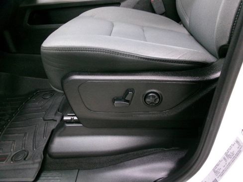 Used 2020 RAM 1500 Big Horn AWD/4WD image 26