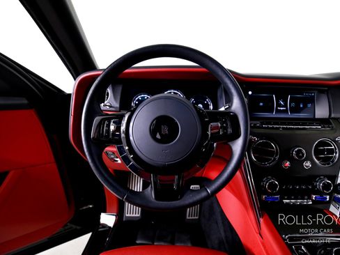 Certified 2022 Rolls-Royce Cullinan w/ Dark Exterior Package image 14