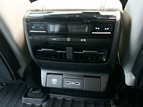 Used 2024 Acura MDX FWD w/ Technology Package image 75