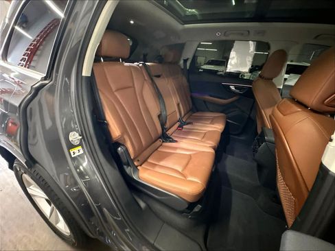 Used 2024 Audi Q7 2.0T Premium Plus AWD/4WD image 28