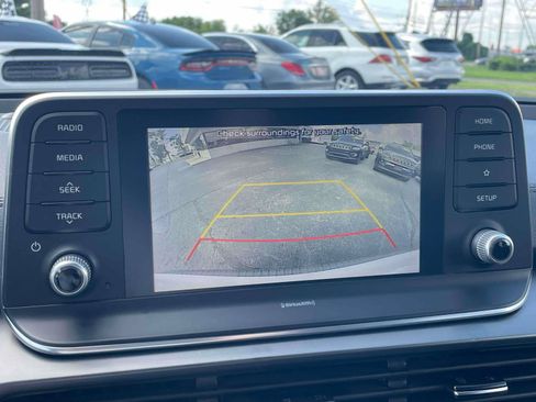 Used 2021 Kia Telluride LX FWD image 18