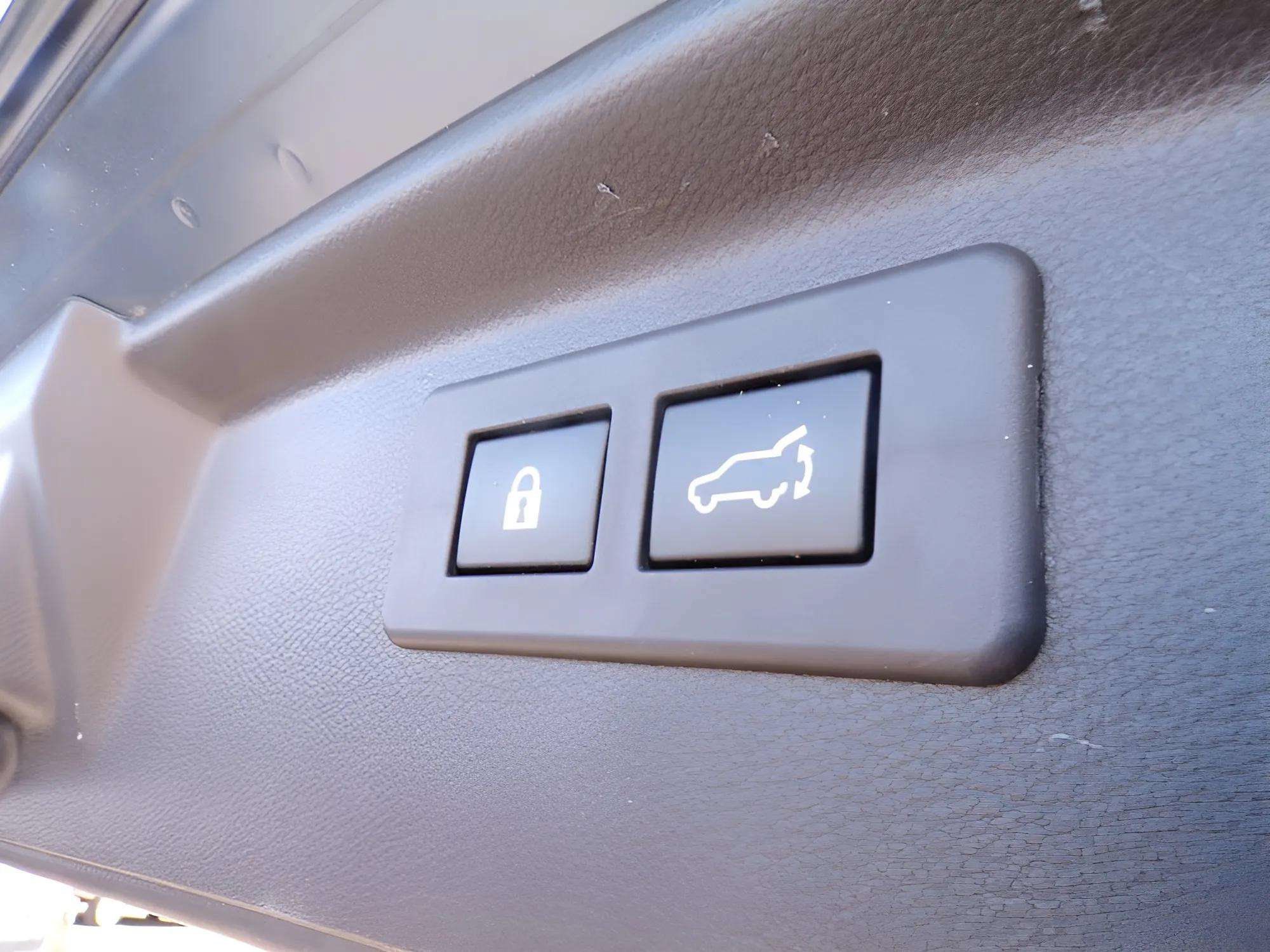 Certified 2024 Subaru Forester Premium AWD/4WD image 23