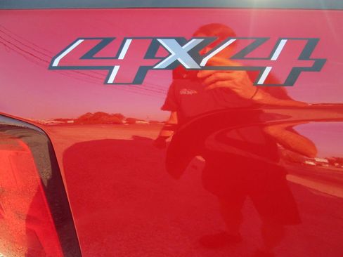 Used 2018 Chevrolet Silverado 1500 LTZ w/ Texas Edition image 52