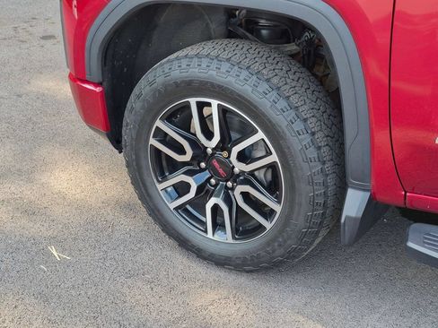 Used 2020 GMC Sierra 1500 AT4 w/ AT4 Preferred Package AWD/4WD image 25