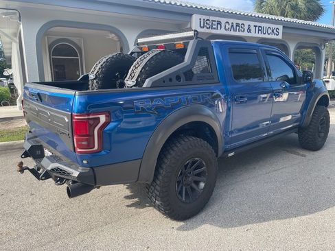 Used 2018 Ford F150 Raptor w/ Equipment Group 802A Luxury AWD/4WD image 3