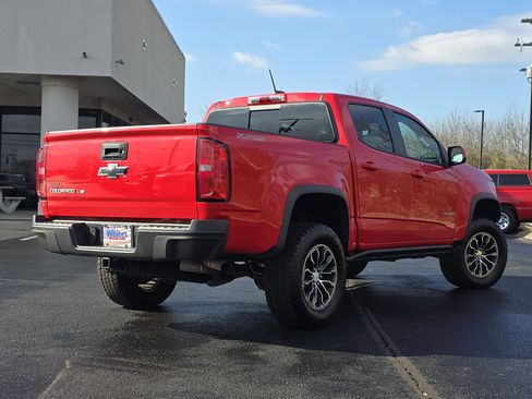 Used 2019 Chevrolet Colorado ZR2 image 18