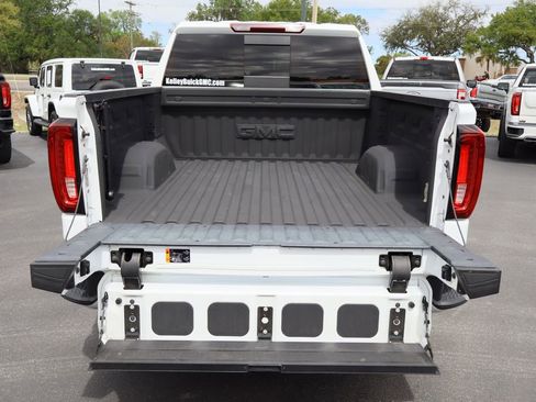 Certified 2024 GMC Sierra 1500 SLT w/ SLT Premium Plus Package AWD/4WD image 26
