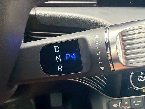 New 2026 Hyundai Ioniq 5 SEL image 17