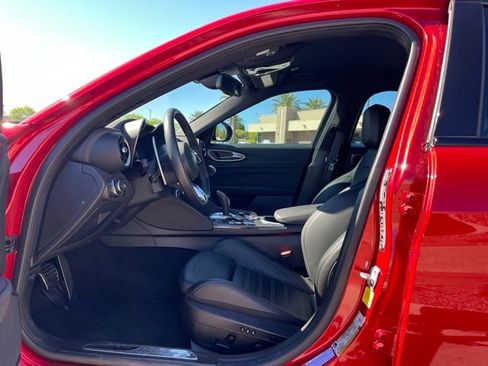 Used 2023 Alfa Romeo Giulia Quadrifoglio w/ Active Assist Plus Package image 13