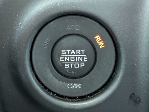 Used 2022 Jeep Wrangler Unlimited Rubicon 4xe AWD/4WD image 21