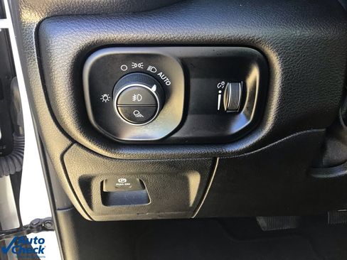 Used 2022 RAM 1500 Big Horn image 30