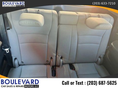Used 2018 Honda Pilot EX-L image 18