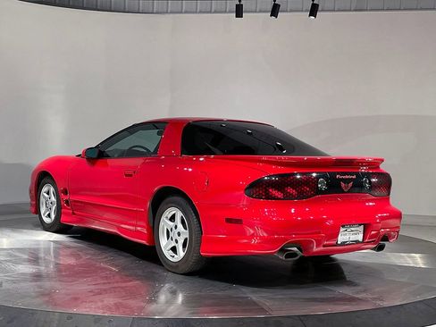 Used 1998 Pontiac Firebird Formula w/ Opt Pkg image 7