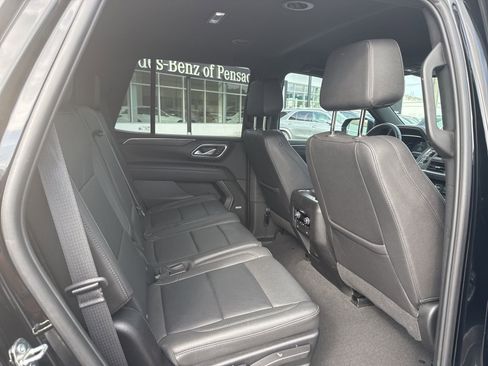 Used 2023 Chevrolet Tahoe LT w/ Luxury Package image 13