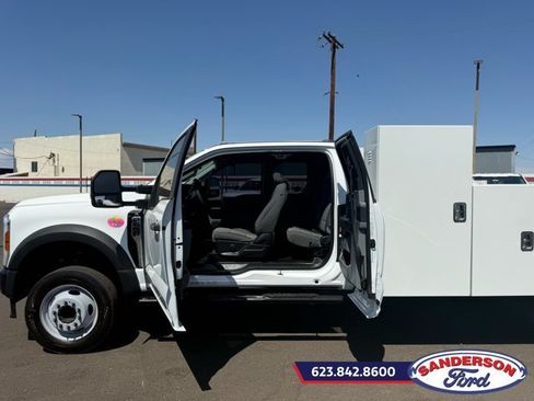 Used 2024 Ford F550 2WD SuperCab Super Duty image 21