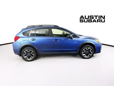 Used 2017 Subaru Crosstrek 2.0i Limited AWD/4WD image 8